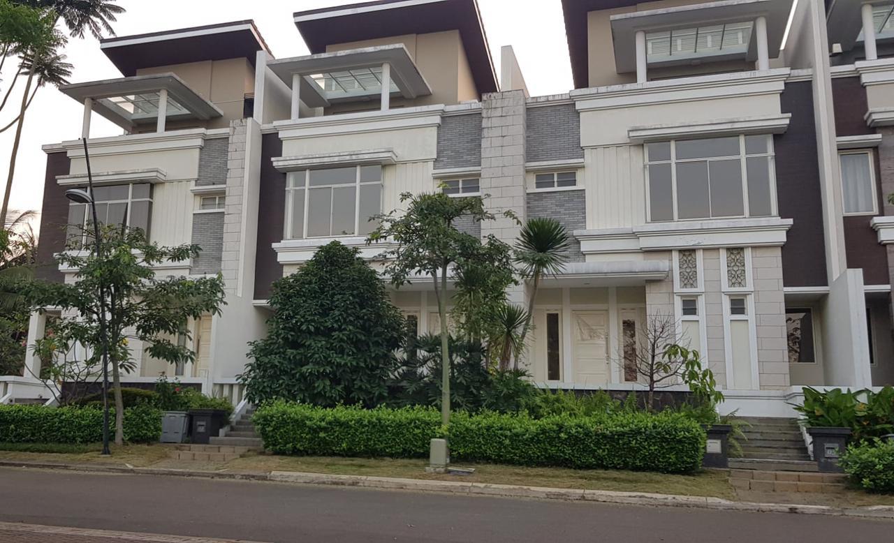 Cluster Lux Emerald Cove Summarecon Gding Serpong Tangerang