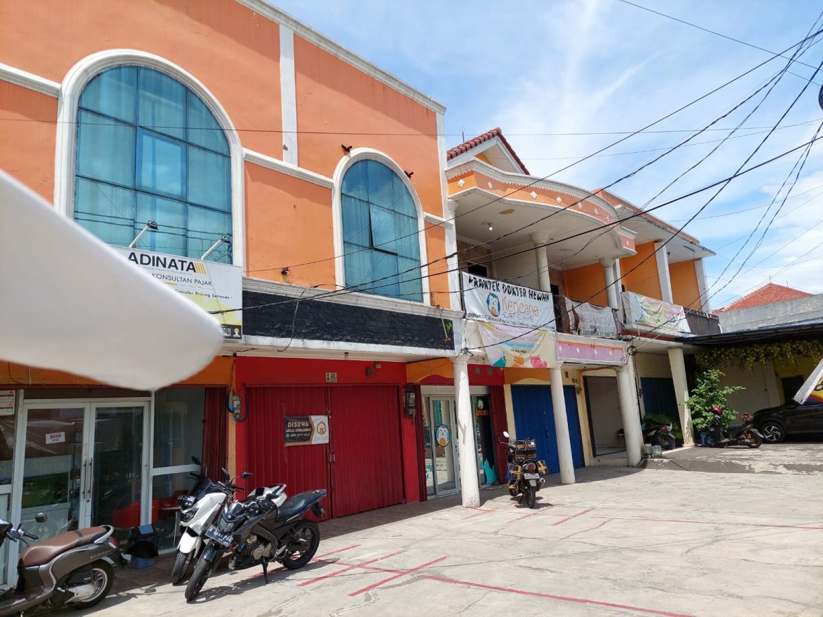 Dijual Tempat Usaha Yang Produktif dan Strategis di Depok PR1909