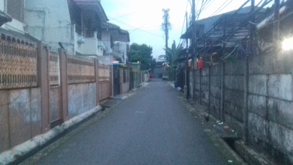 Disewakan Rumah Luas di Duren Sawit, Jakarta Timur PR1911