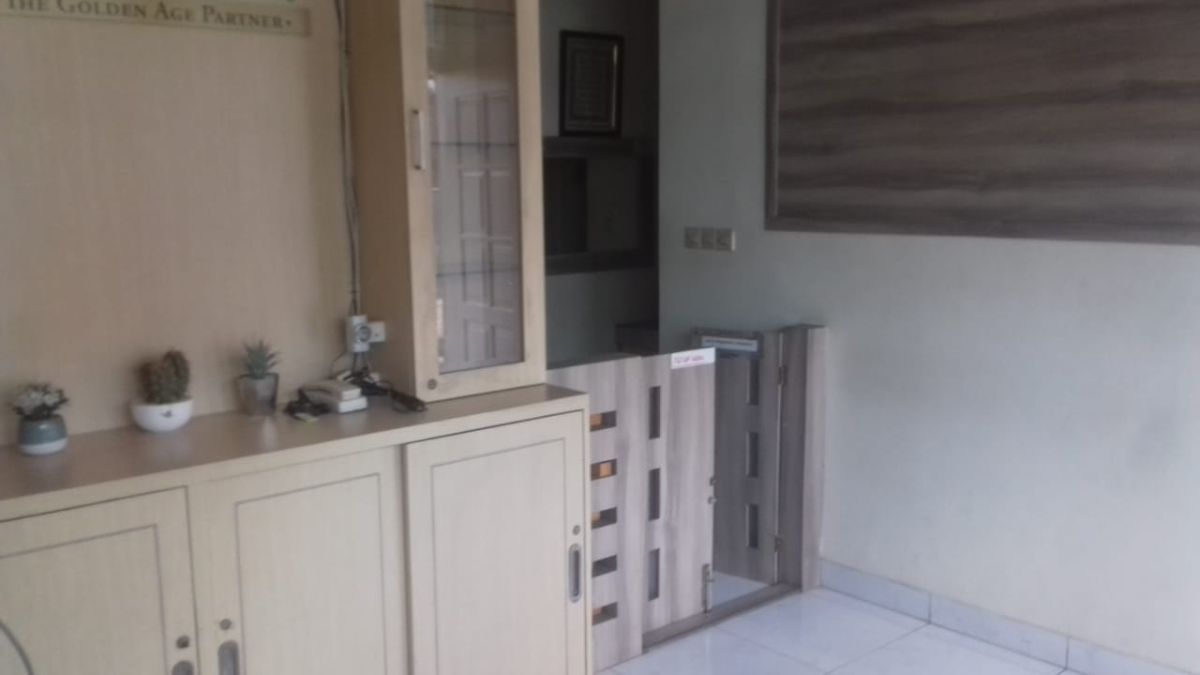 Disewakan Rumah Luas di Duren Sawit, Jakarta Timur PR1911