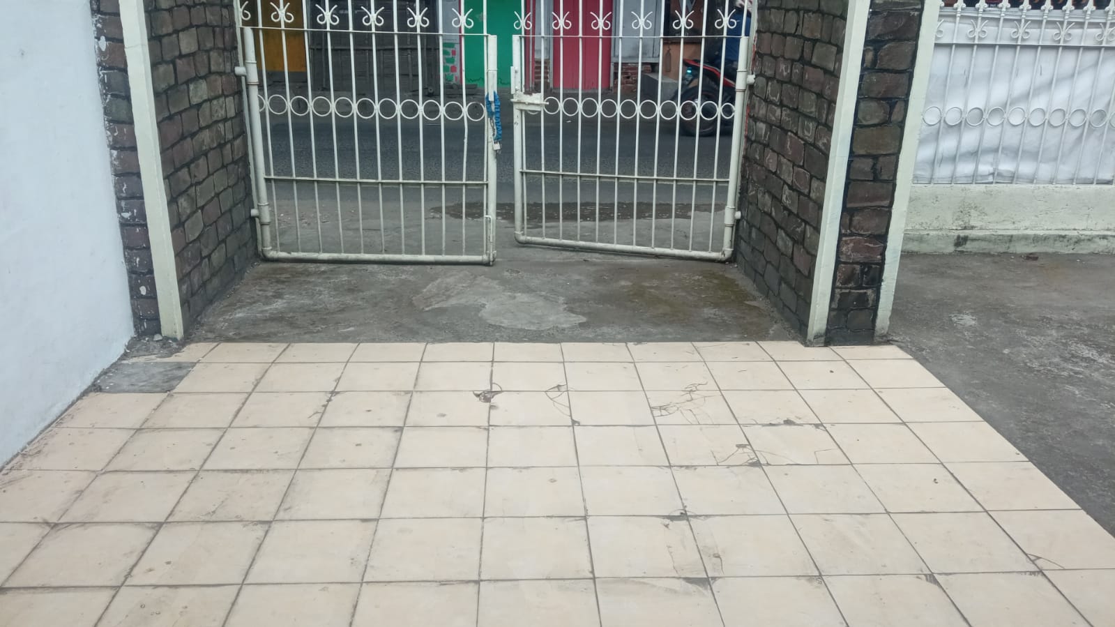 rumah dijual KH abdul karim rungkut surabaya