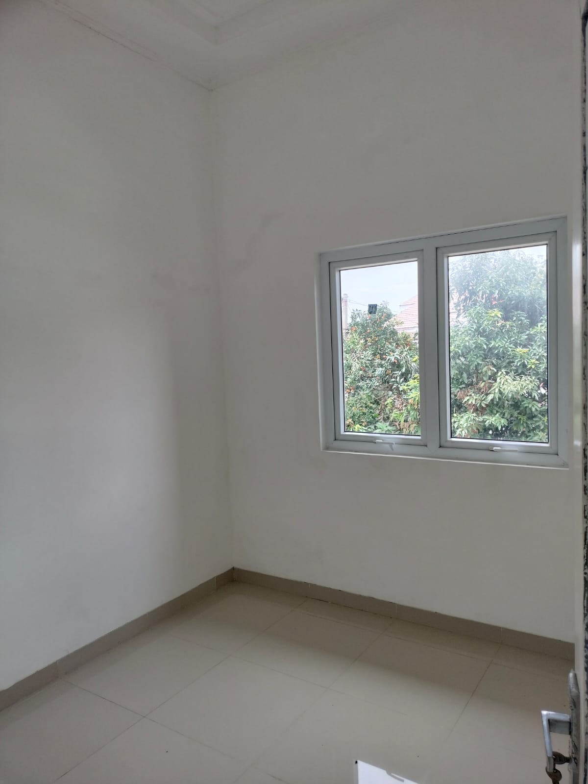 DIJUAL CEPAT RUMAH MINIMALIS TENGAH KOTA