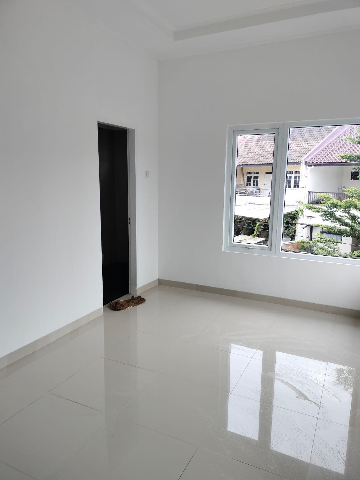 DIJUAL CEPAT RUMAH MINIMALIS TENGAH KOTA
