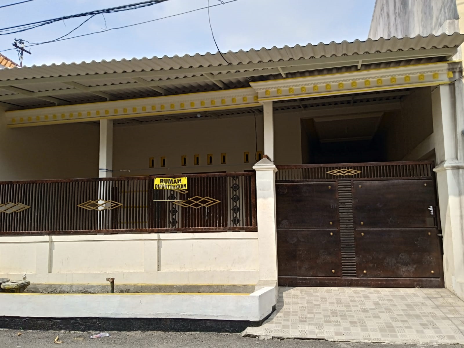 rumah disewakan jalan purwodadi surabaya