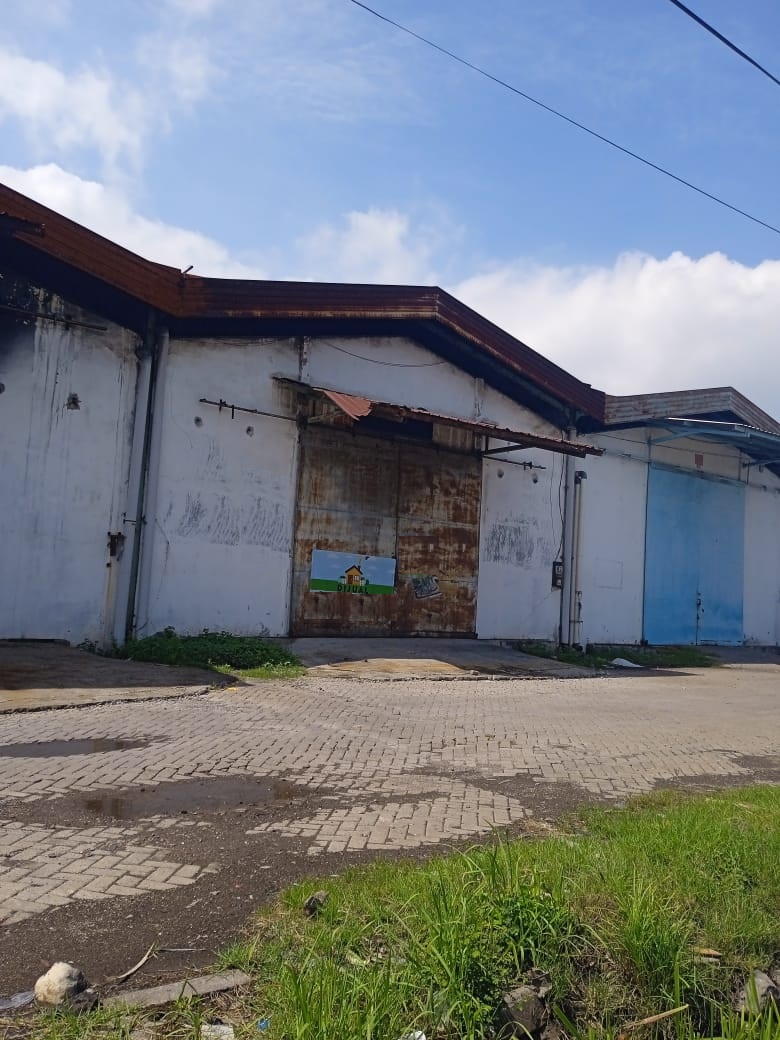 gudang dijual suri mulia margomulyo surabaya