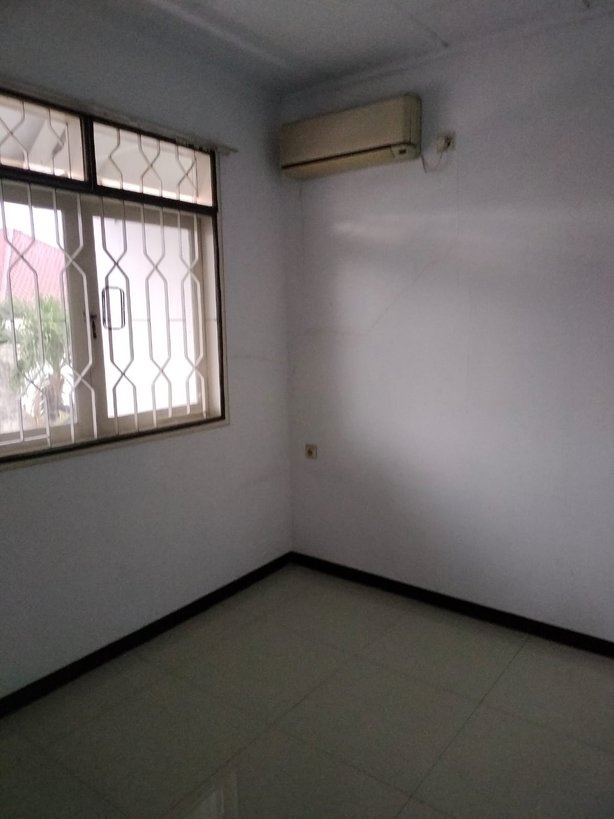 DIJUAL RUMAH LUX DAN MENARIK