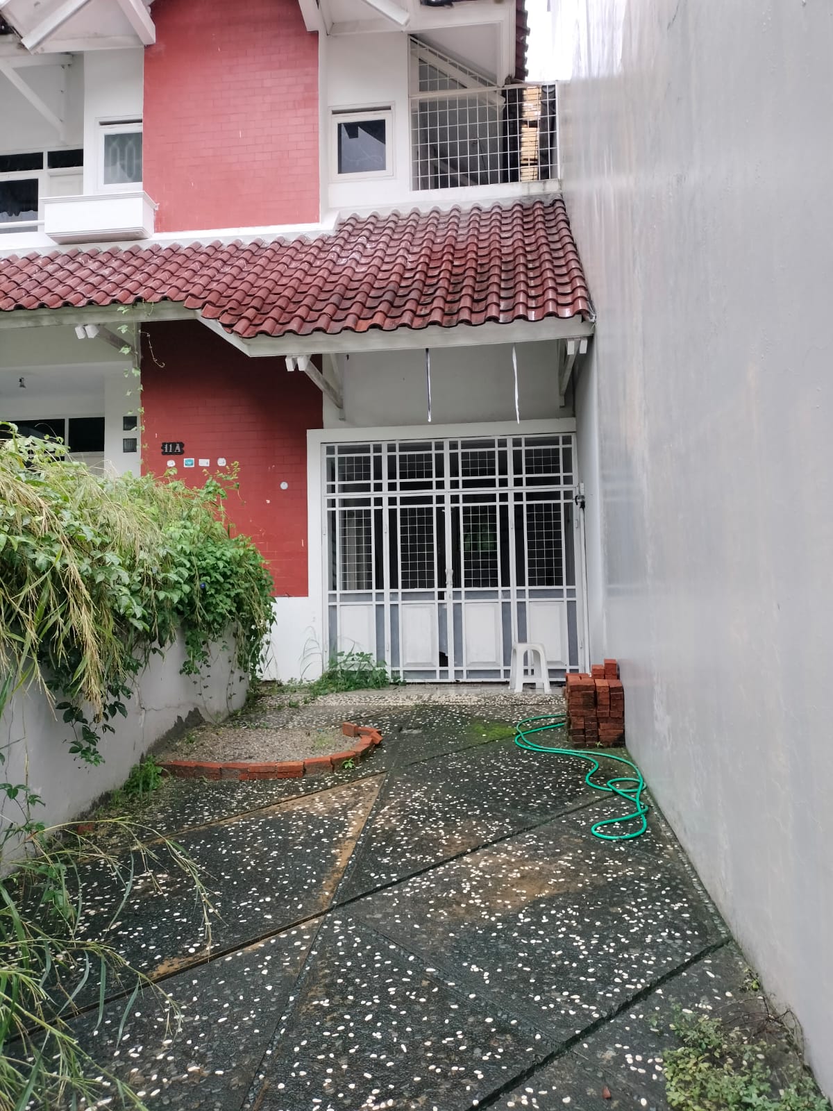 DIJUAL RUMAH LUX DAN MENARIK