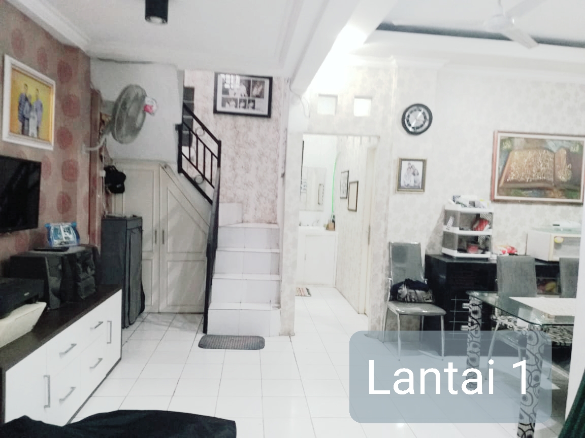 Dijual Rumah 3 Lantai di Bukit Cimanggu City Bogor