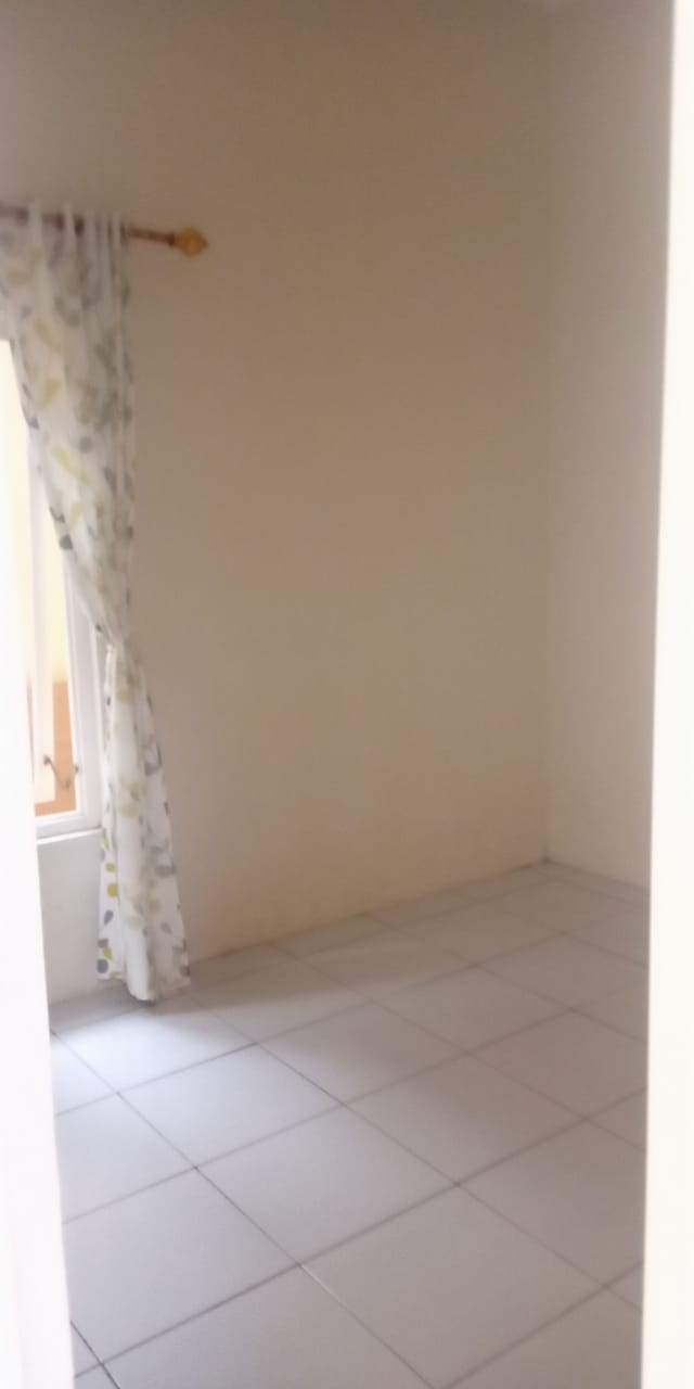 DISEWAKAN RUMAH DI LAWANG MALANG 7,5 JT/TAHUN