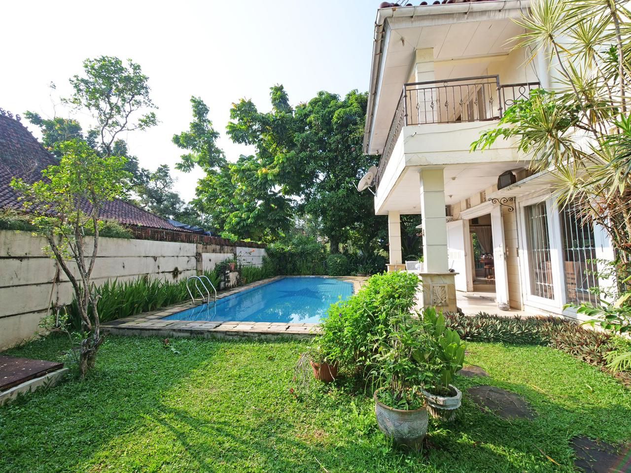 RUMAH MEWAH HARGA DIBAWAH PASAR