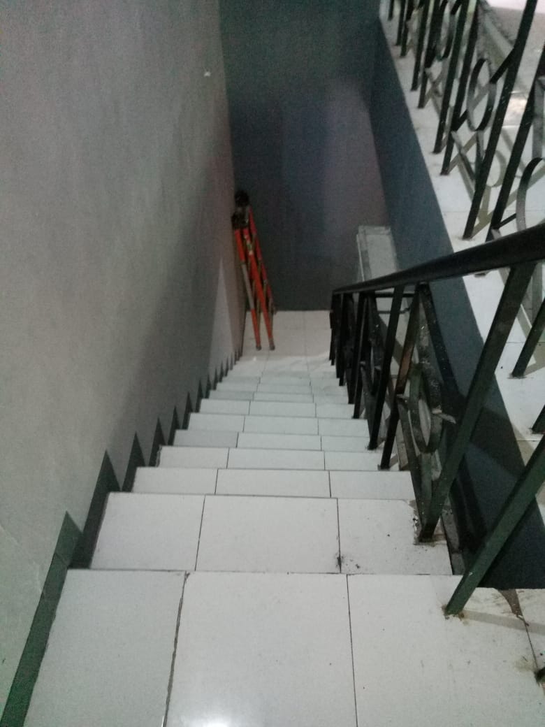 Ruko 2 Lantai Terletak Di Taman Yasmin