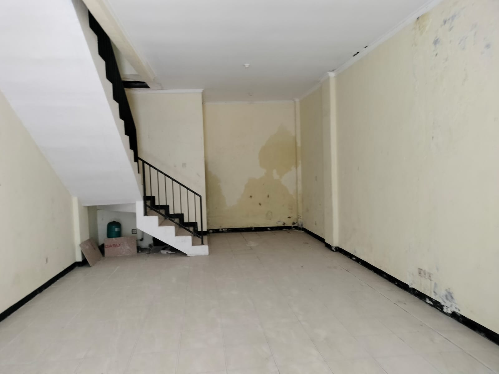 Disewakan Ruko 3 Lantai Lokasi Di Jl Sholeh Iskandar Bogor