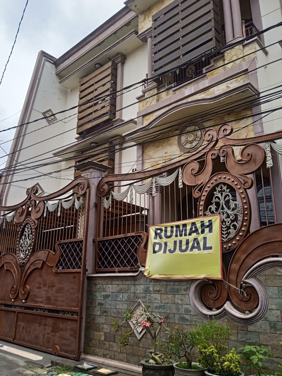 rumah dijual jambangan indah surabaya