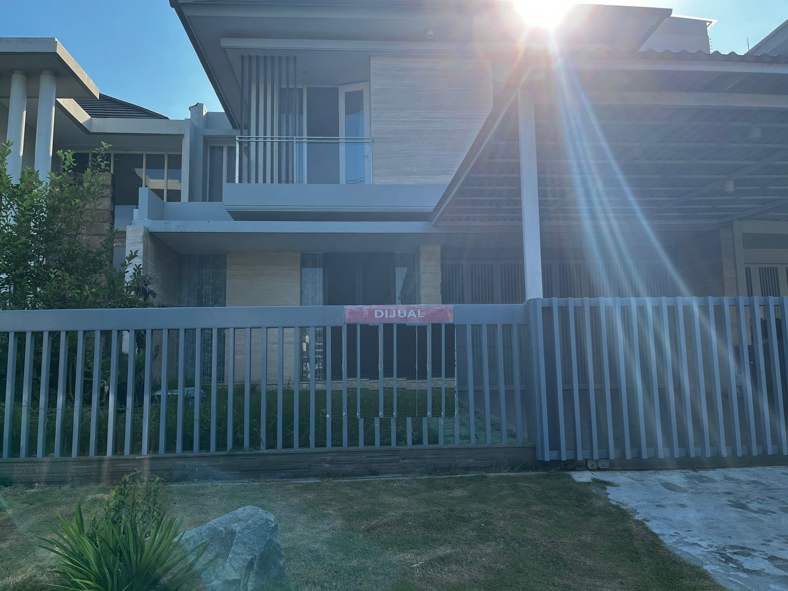 rumah disewakan wisata bukit mas surabaya