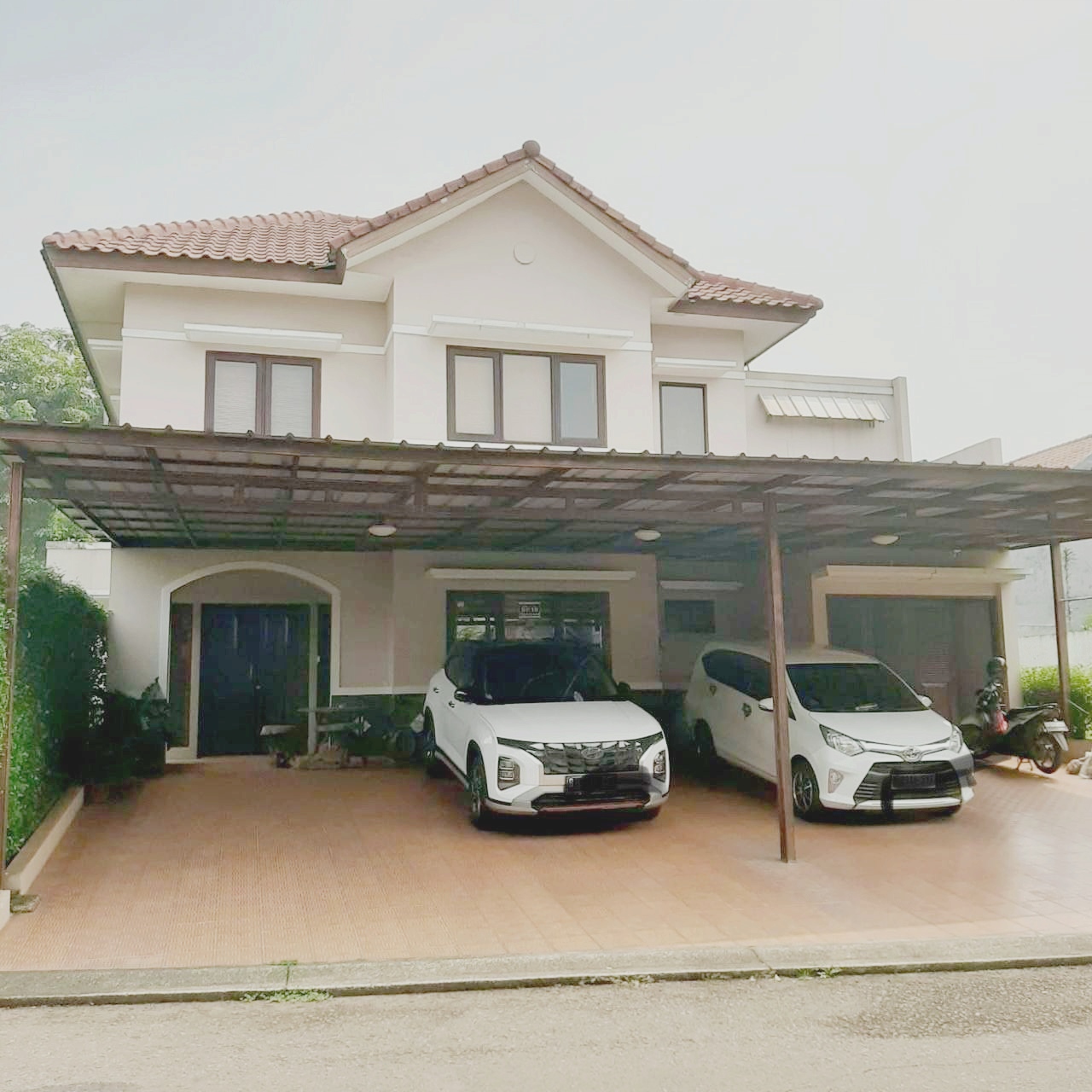 Dijual Rumah Hook 3 kamar di Legenda Wisata, Cibubur