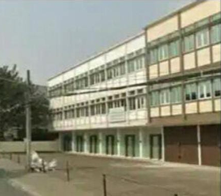 SEWA GUDANG EXCLUSIVE DIWILAYAH BISNIS AKSES MUDAH PARKIR LUAS