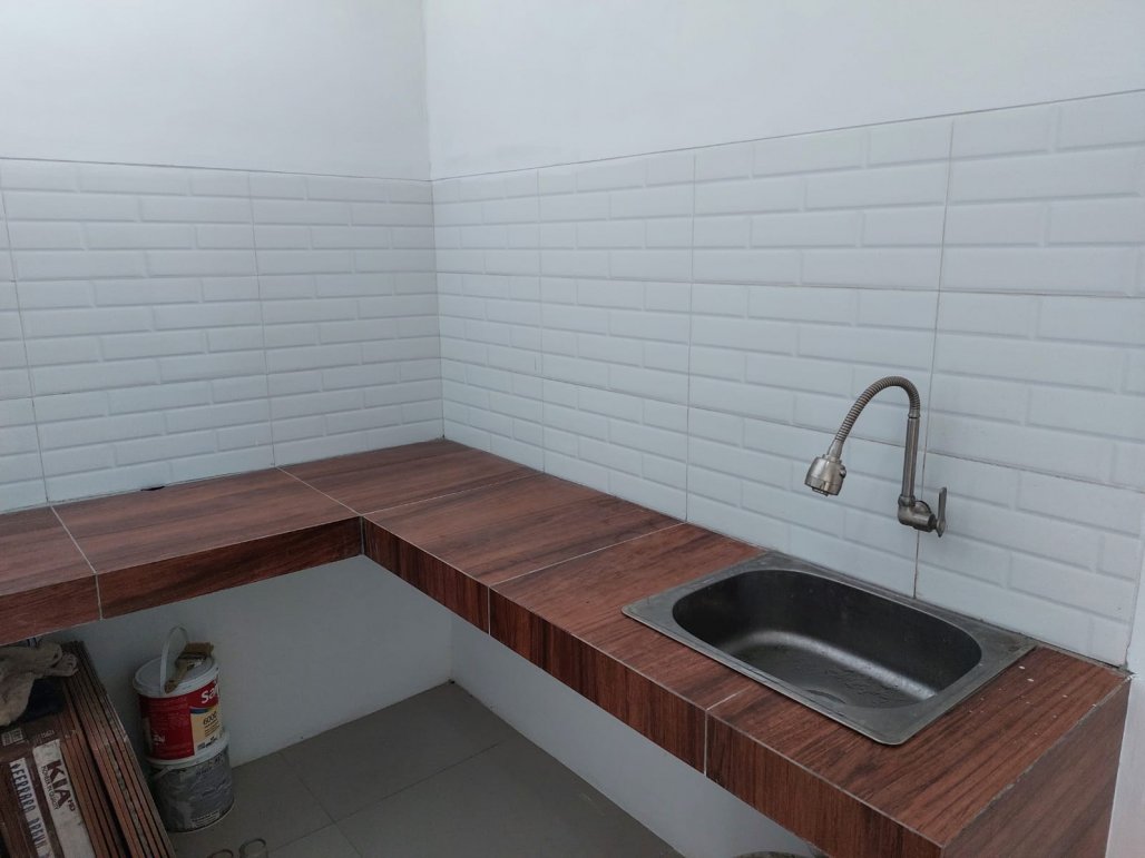 Rumah Lantai 2 Soekarno Hatta Cisaranten wetan Kota bandung