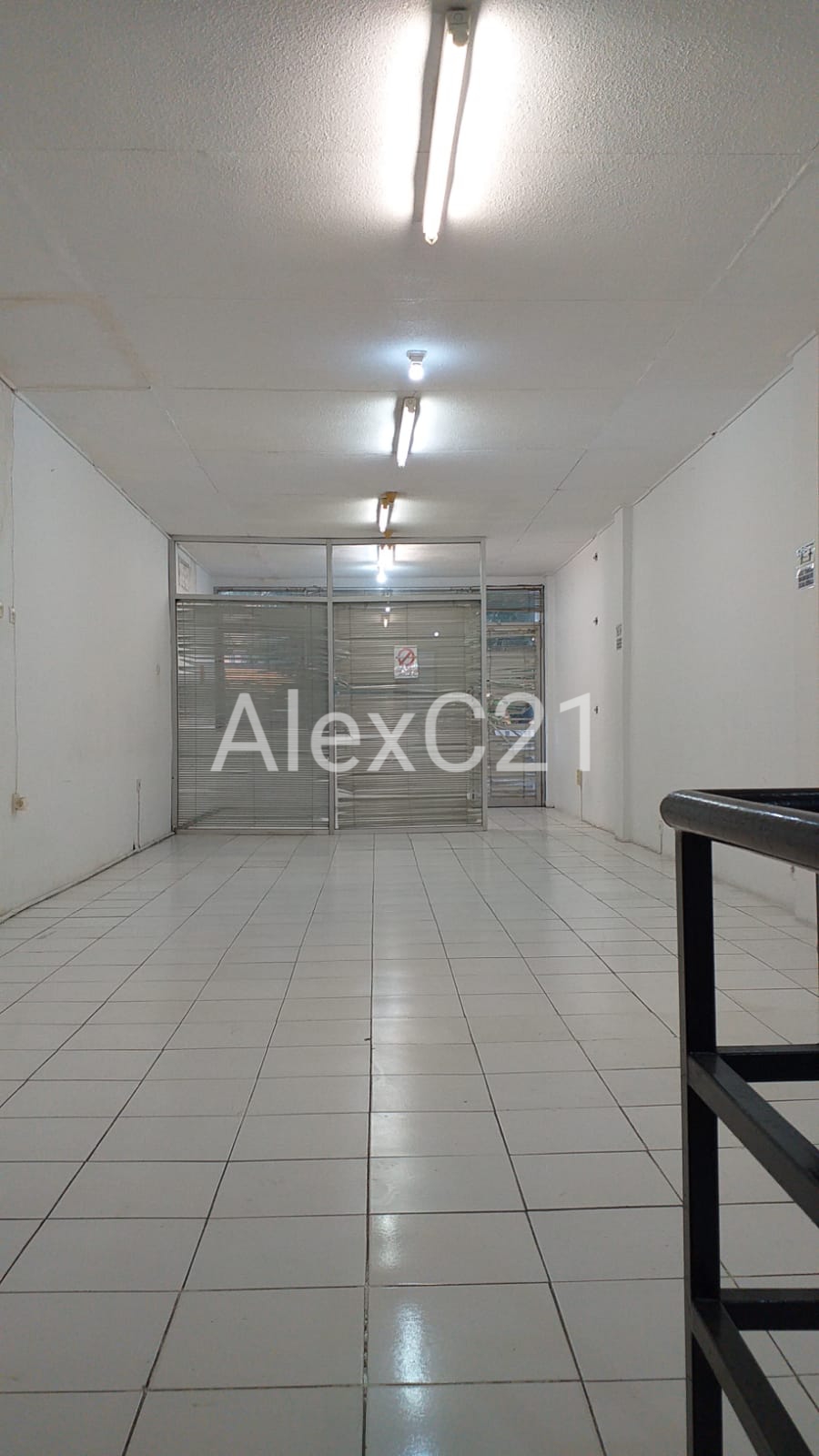 disewakan Ruko 3 lantai di Kebayoran Lama, Grogol Selatan, Kebay