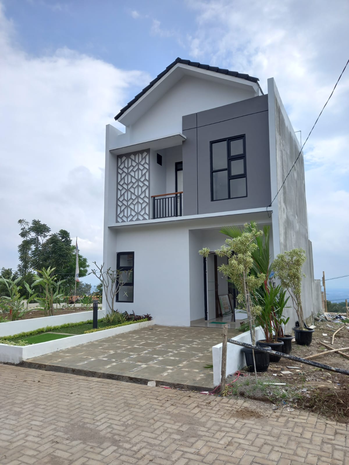 Rumah Villa Lantai 2 Padalarang Bandung Barat