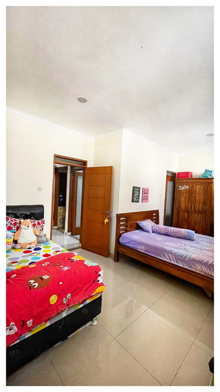 DIJUAL RUMAH NYAMAN DAN STRATEGIS