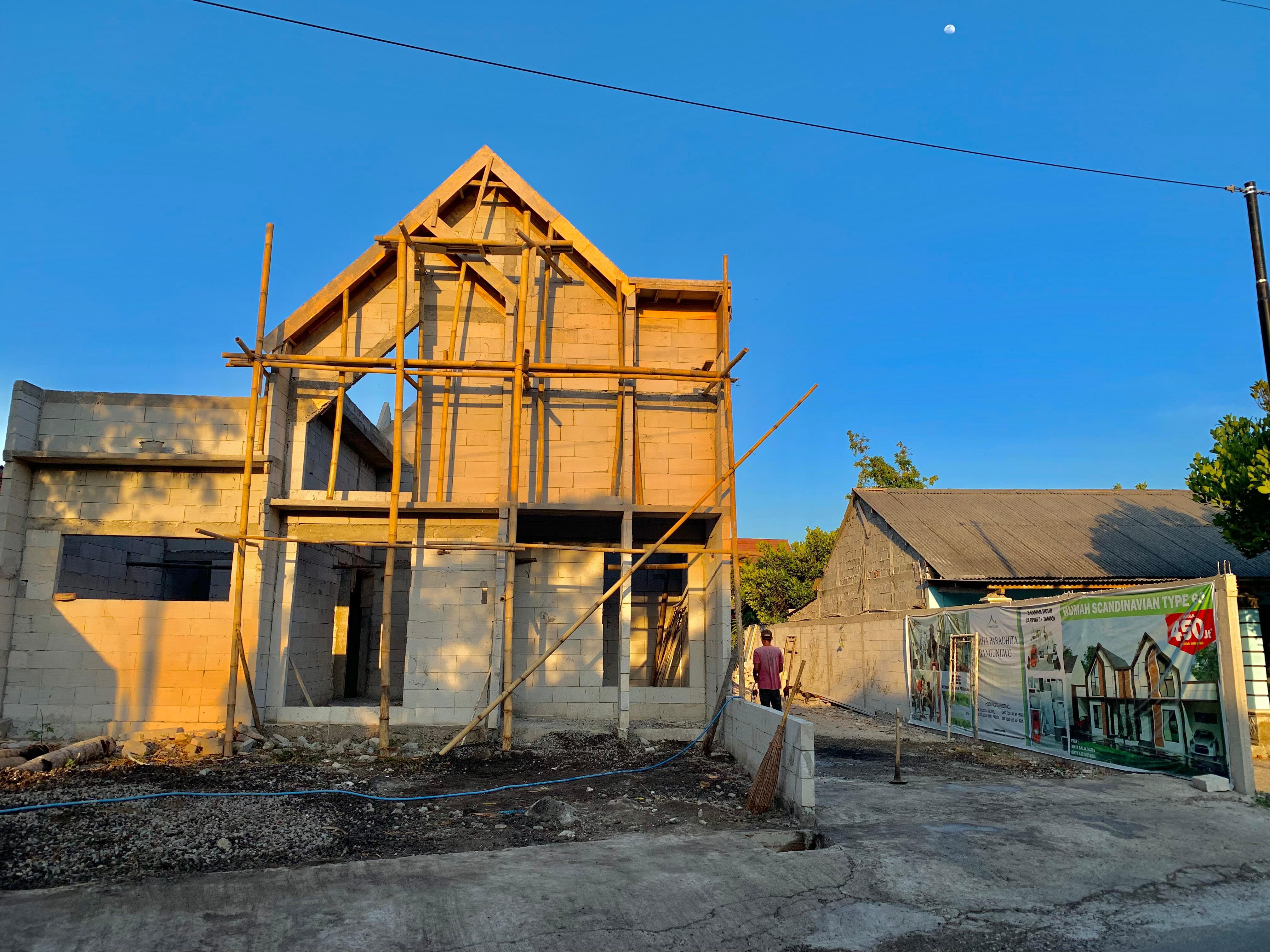 RUMAH 3 KAMAR TIDUR SIAP BANGUN SISA 1 UNIT