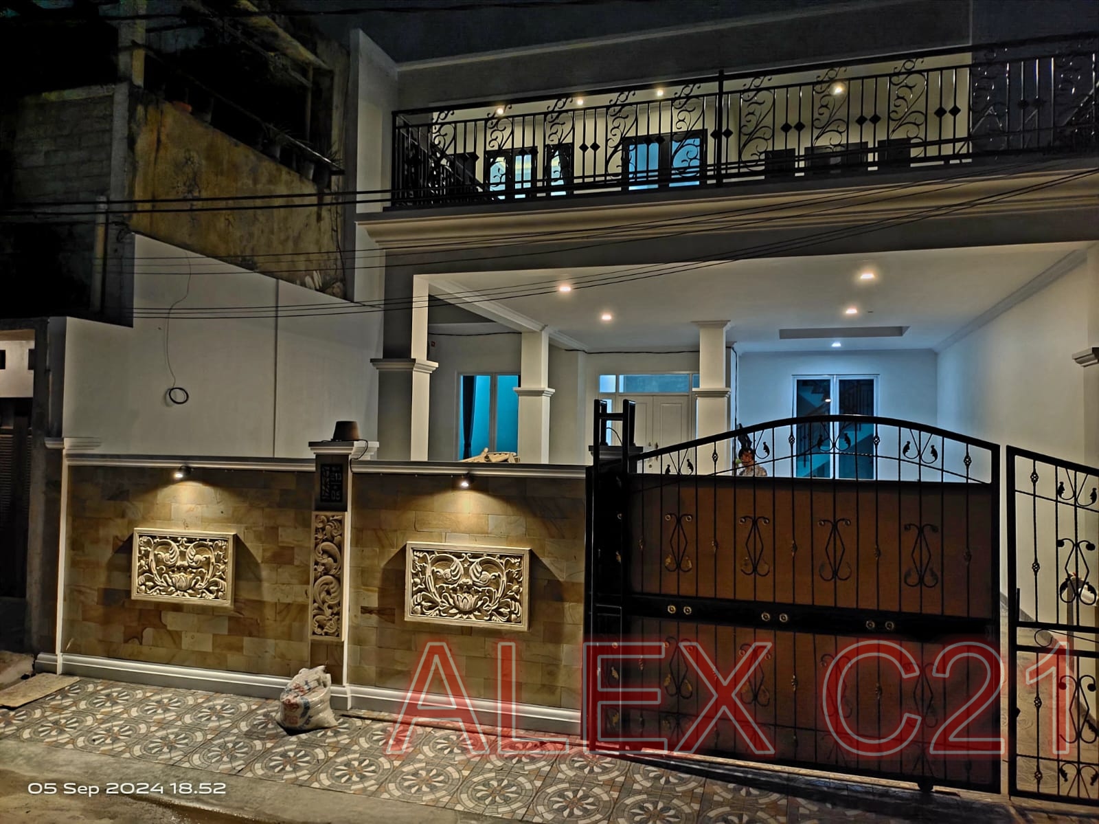 Jual cepat rumah baru mewah di komplek Bukit Pamulang Indah