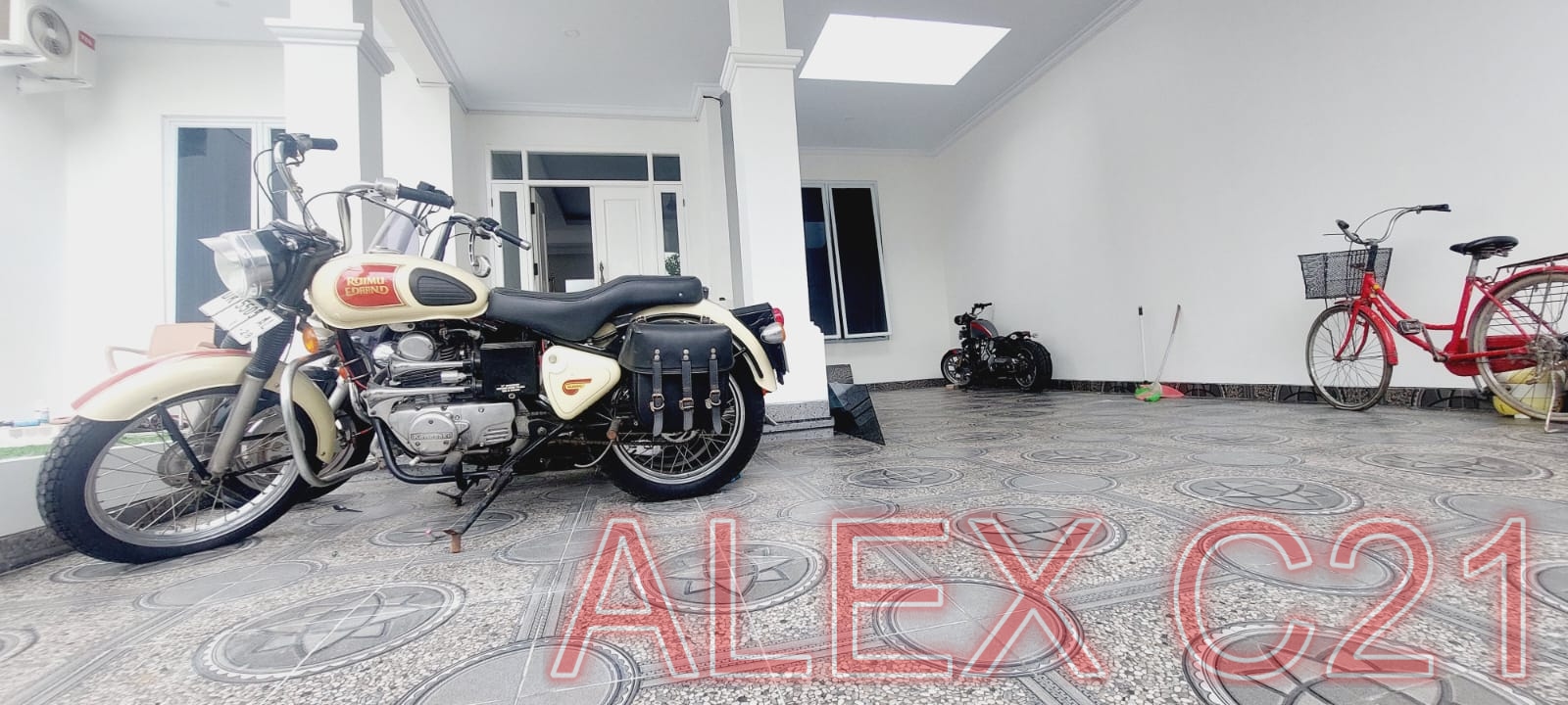 Jual cepat rumah baru mewah di komplek Bukit Pamulang Indah