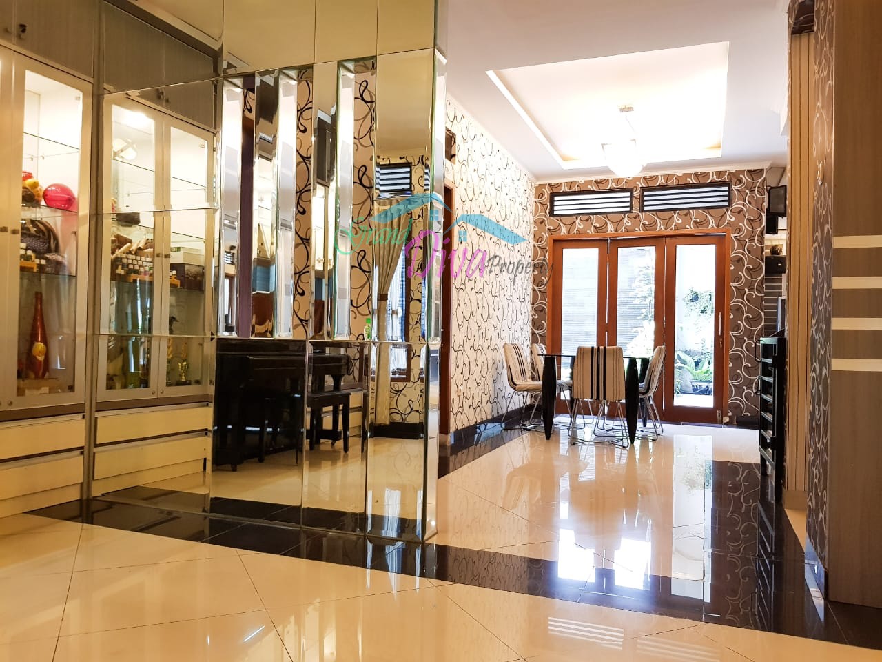 RUMAH MEDITERANIAN STYLE FURNISHED DI BUKIT CIMANGGU CITY, BOGOR