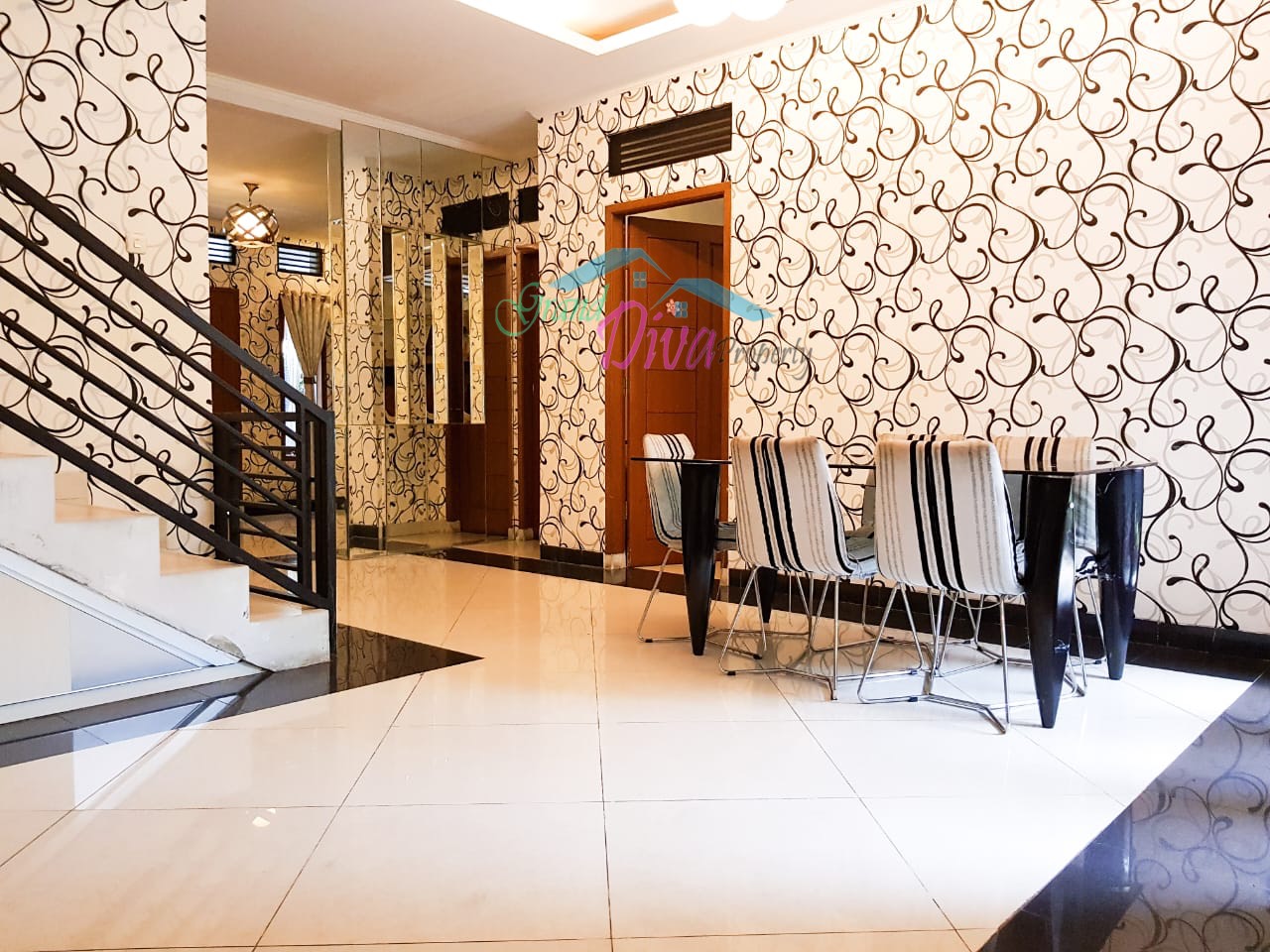 RUMAH MEDITERANIAN STYLE FURNISHED DI BUKIT CIMANGGU CITY, BOGOR