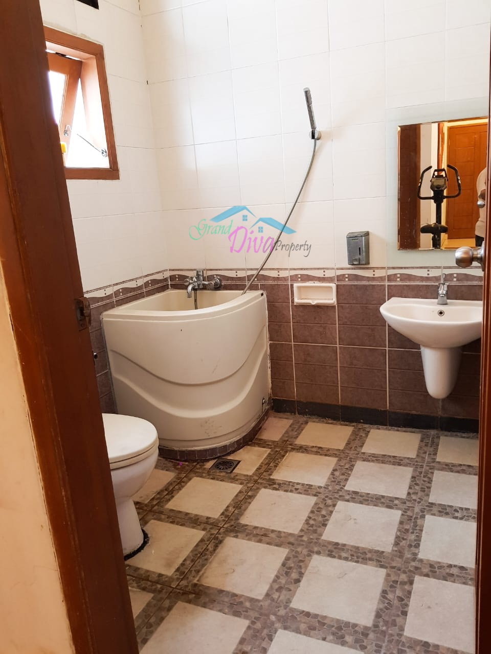 RUMAH MEDITERANIAN STYLE FURNISHED DI BUKIT CIMANGGU CITY, BOGOR