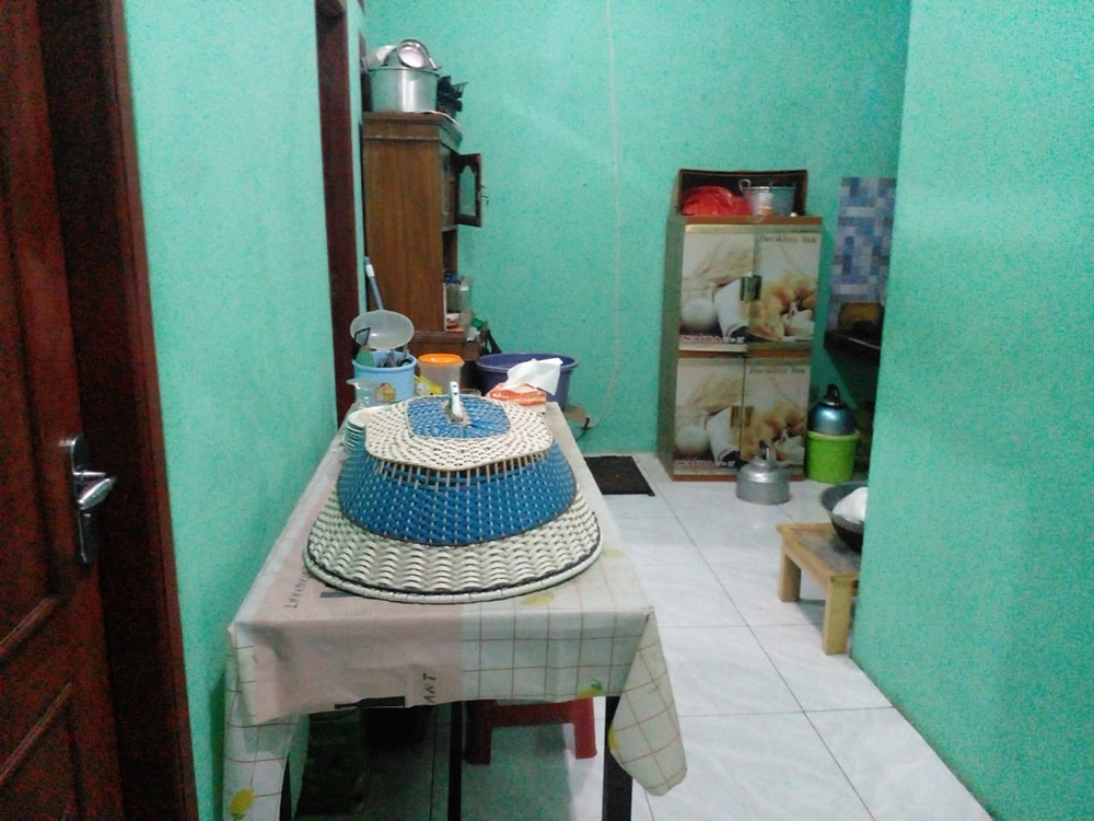 RUMAH SIAP HUNI DEKAT STASIUN LAMA DAN CAGAR ALAM CIPAYUNG DEPOK