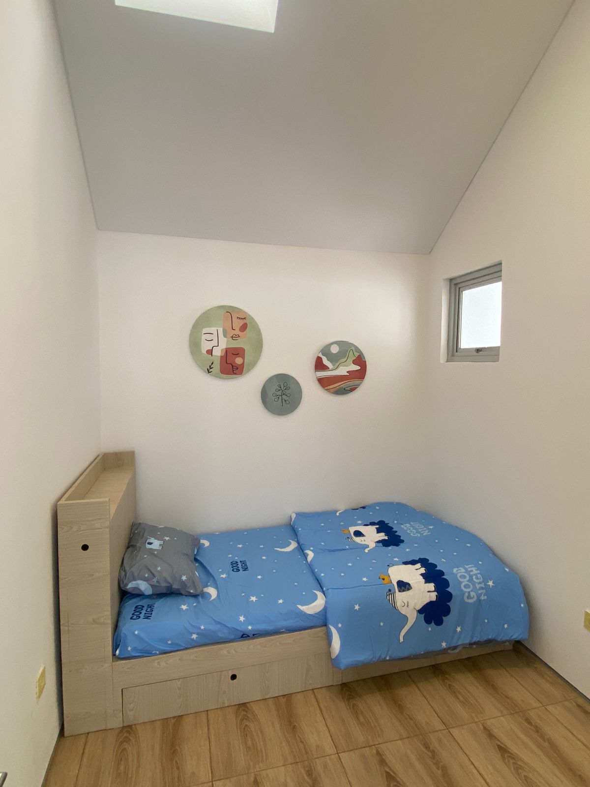 Jual cepat rumah minimalis 600 jutaan strategis di Cisaranten