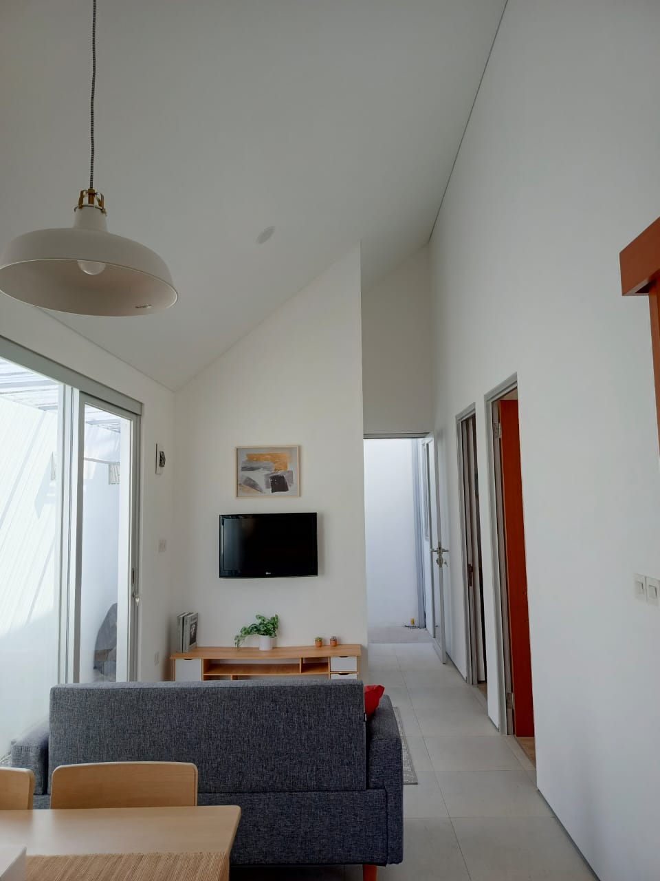 Jual cepat rumah minimalis 600 jutaan strategis di Cisaranten