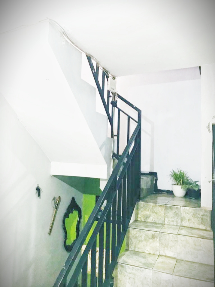 Ruko 3 lantai 4 kamar strategis area bisnis malang