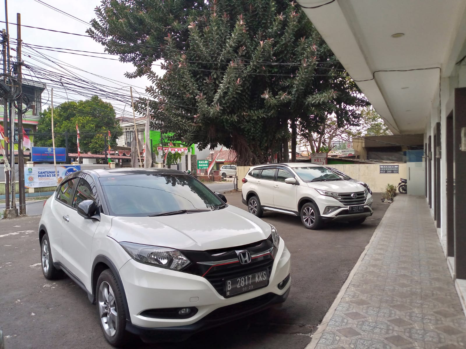 DISEWAKAN GUDANG EXCLUSIVE DI JATIBENING BEKASI KOTA