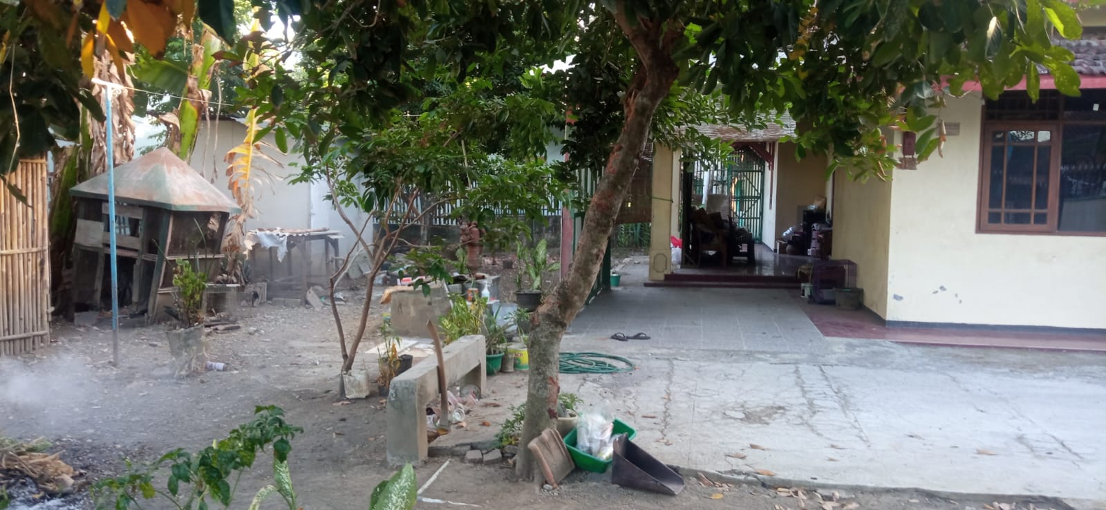 Dijual Cepat Rumah Tinggal Plus Kamar Kost-Kostan