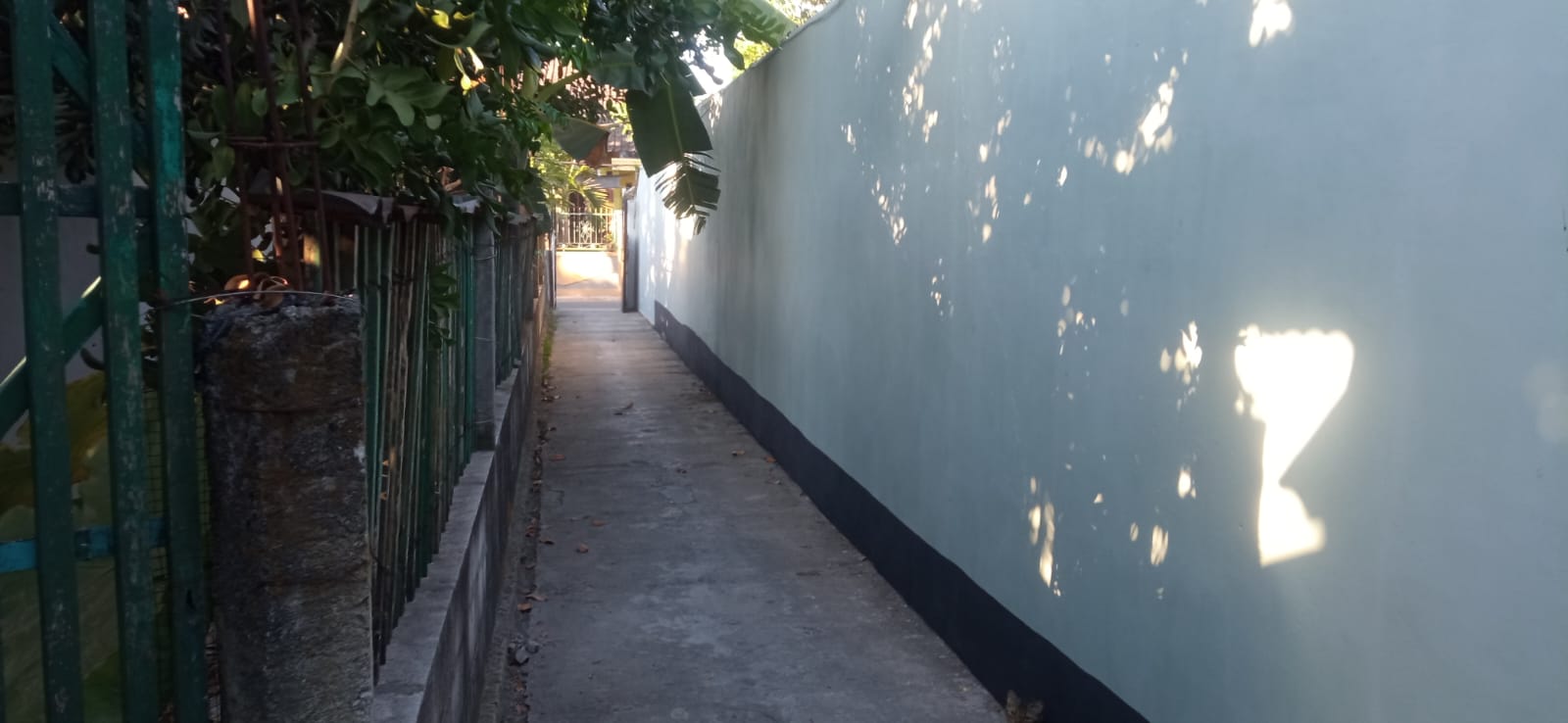 Dijual Cepat Rumah Tinggal Plus Kamar Kost-Kostan