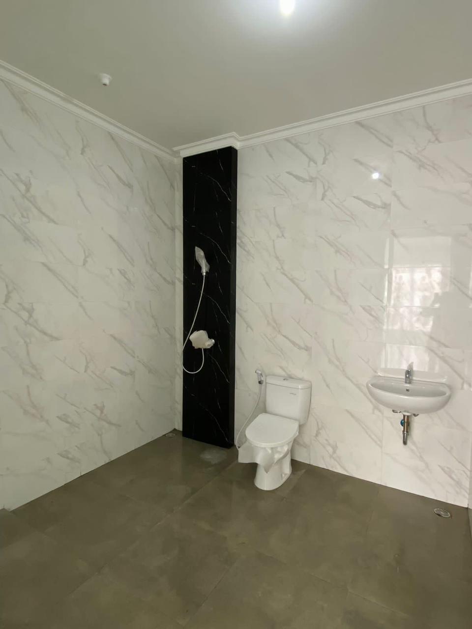 Rumah Dijual Bukit Palma, Citraland, Surabaya