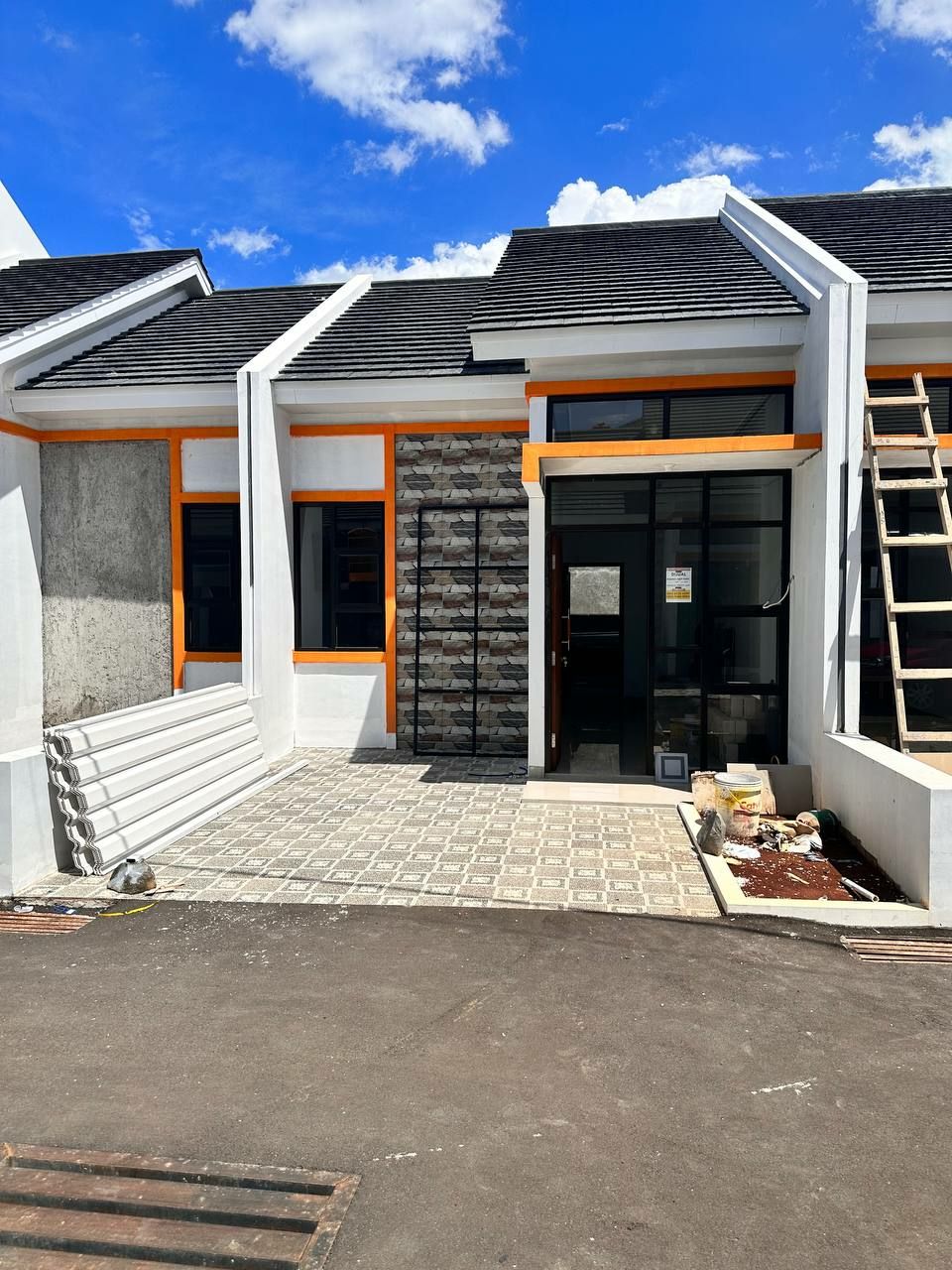 Bambu Apus Cipayung - hanya 1,5km Mabes TNI