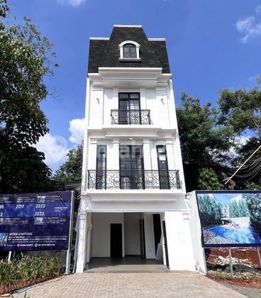 RUMAH MEWAH EXCLUSIVE IN JAKARTA SELATAN
