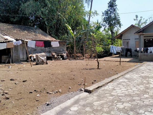 Tanah murah cocok untuk rumah hunian di barat pasar sleman