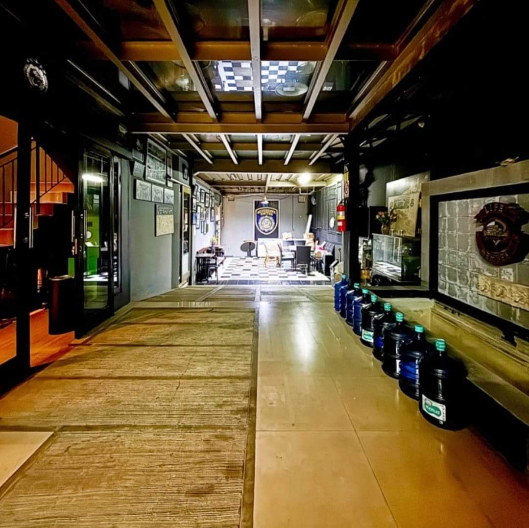 Dijual cepat bangunan usaha di Cipete Jakarta selatan