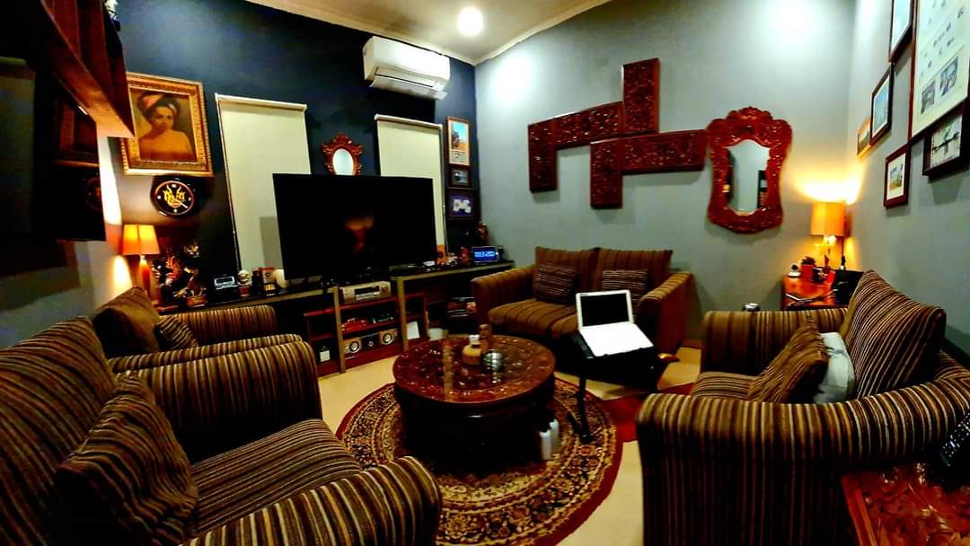 Dijual cepat bangunan usaha di Cipete Jakarta selatan