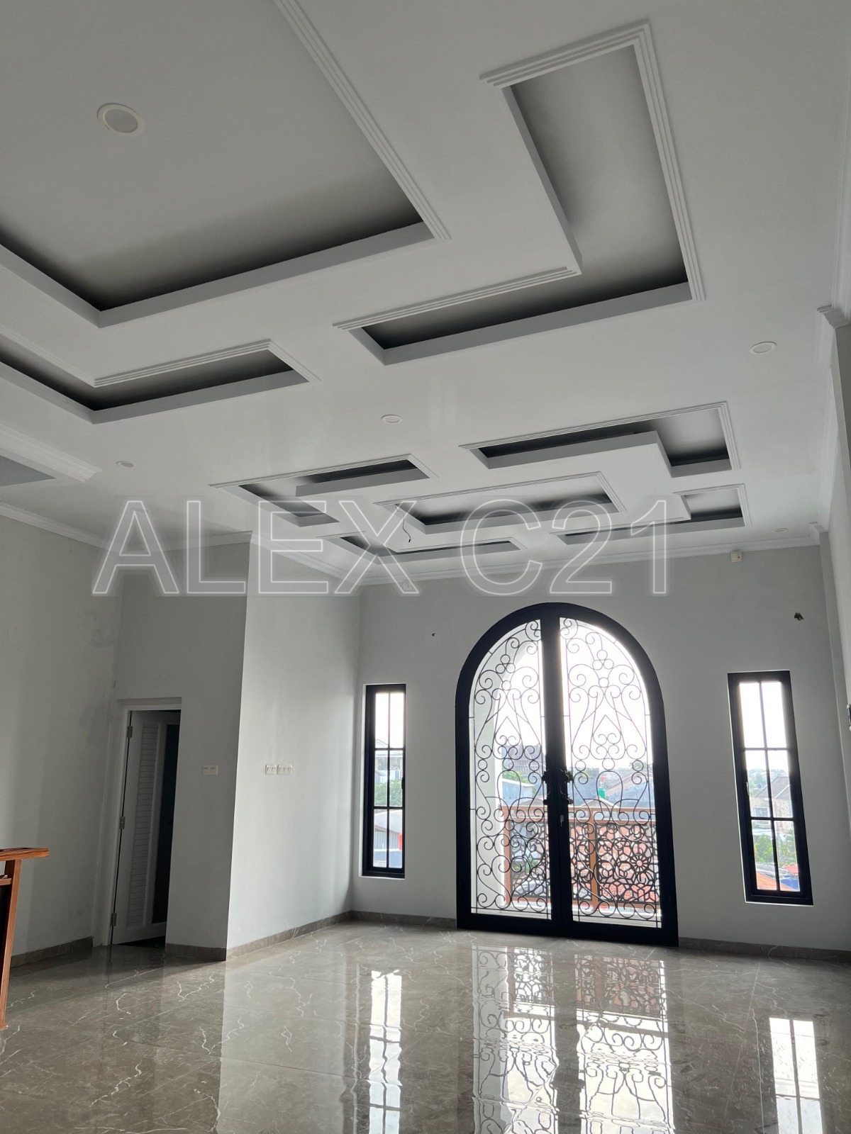 Dijual Ruko elegan Classic 3.5 lt, Jagakarsa, Ciganjur, Jaksel