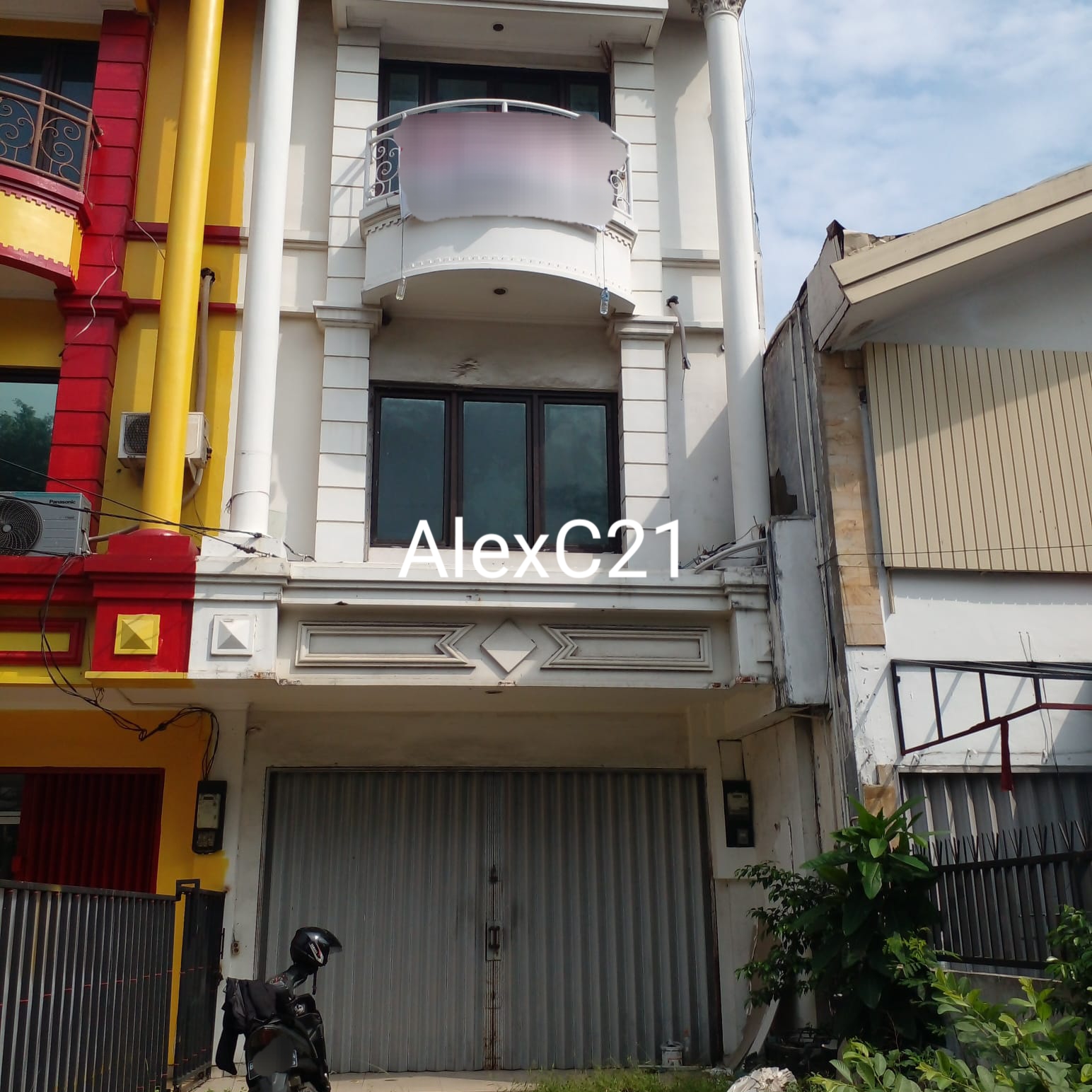 disewakan ruko over kontrak di Ciputat Raya,Pondok Pinang,jaksel