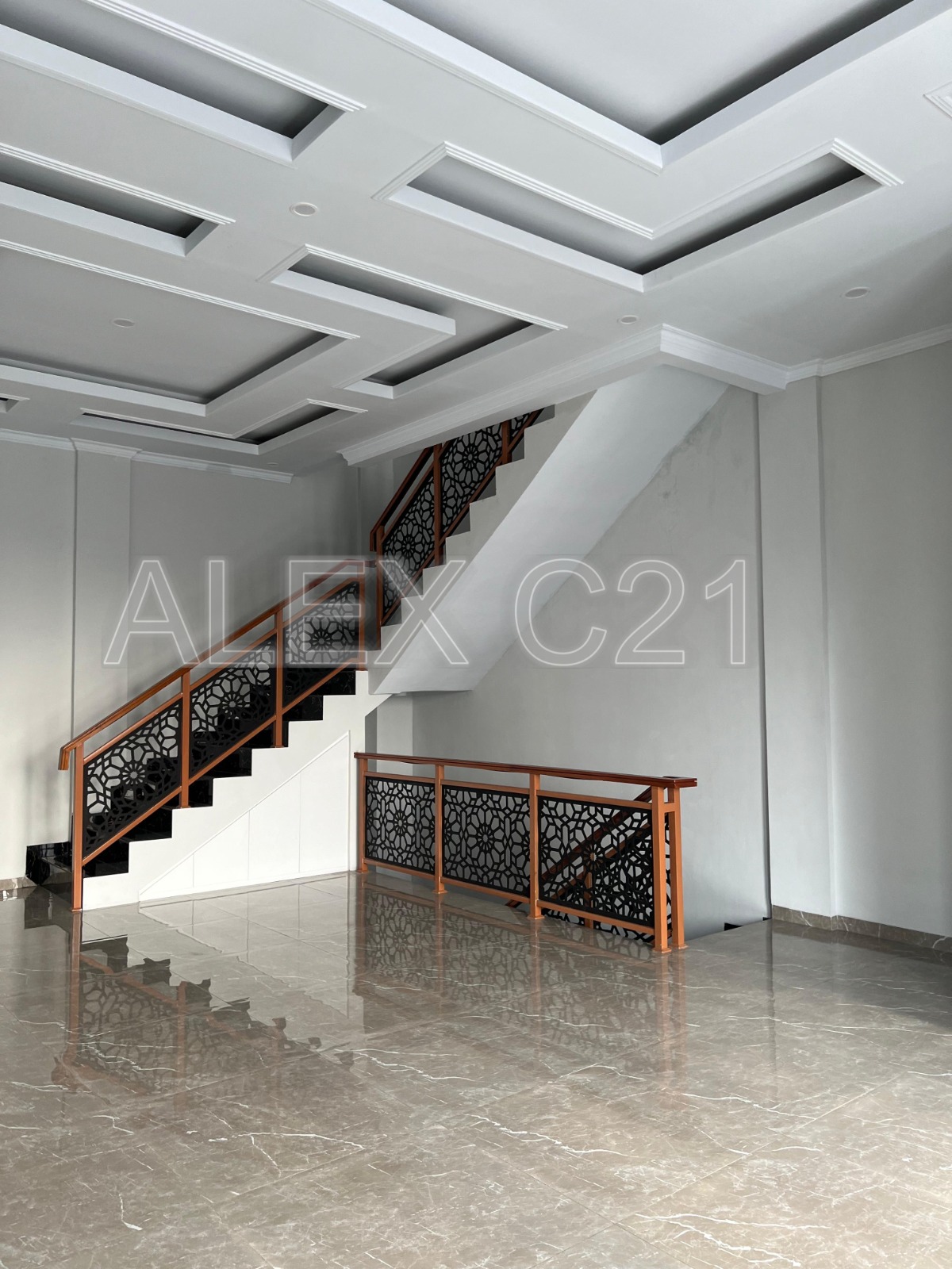 Dijual Ruko elegan Classic 3.5 lt, Jagakarsa, Ciganjur, Jaksel