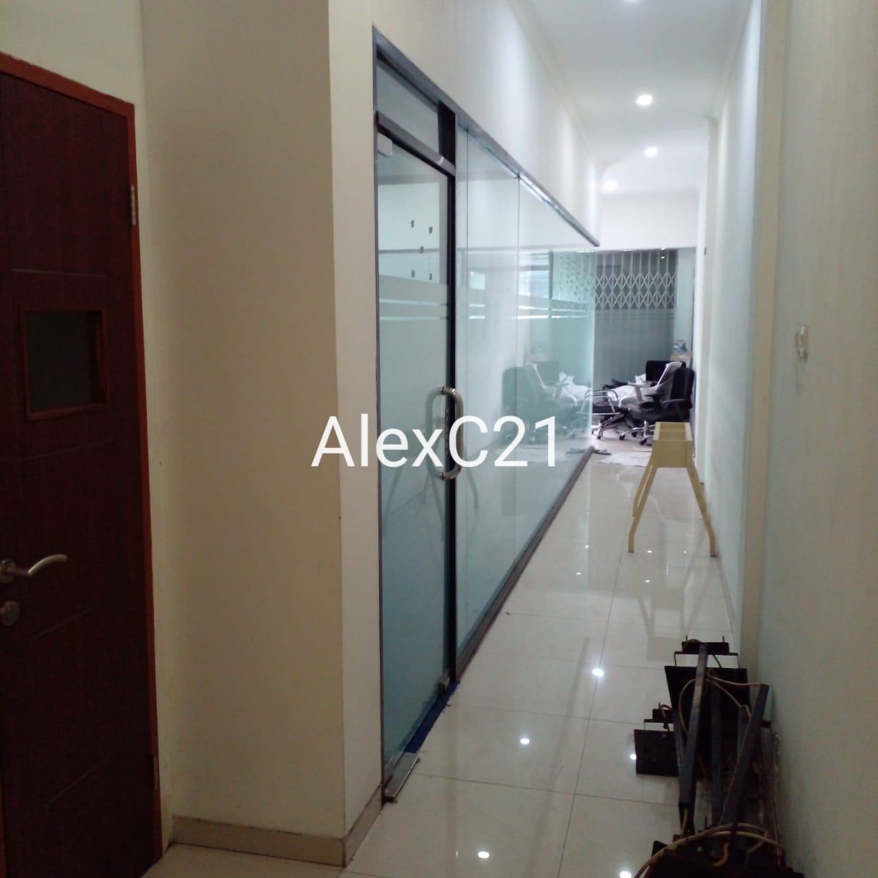 disewakan ruko over kontrak di Ciputat Raya,Pondok Pinang,jaksel