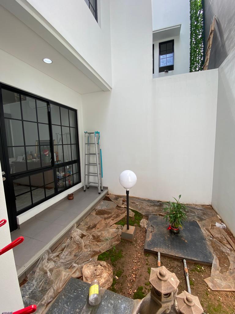 Dijual rumah baru di Alam Sutera, Panunggangan Timur, Pinang