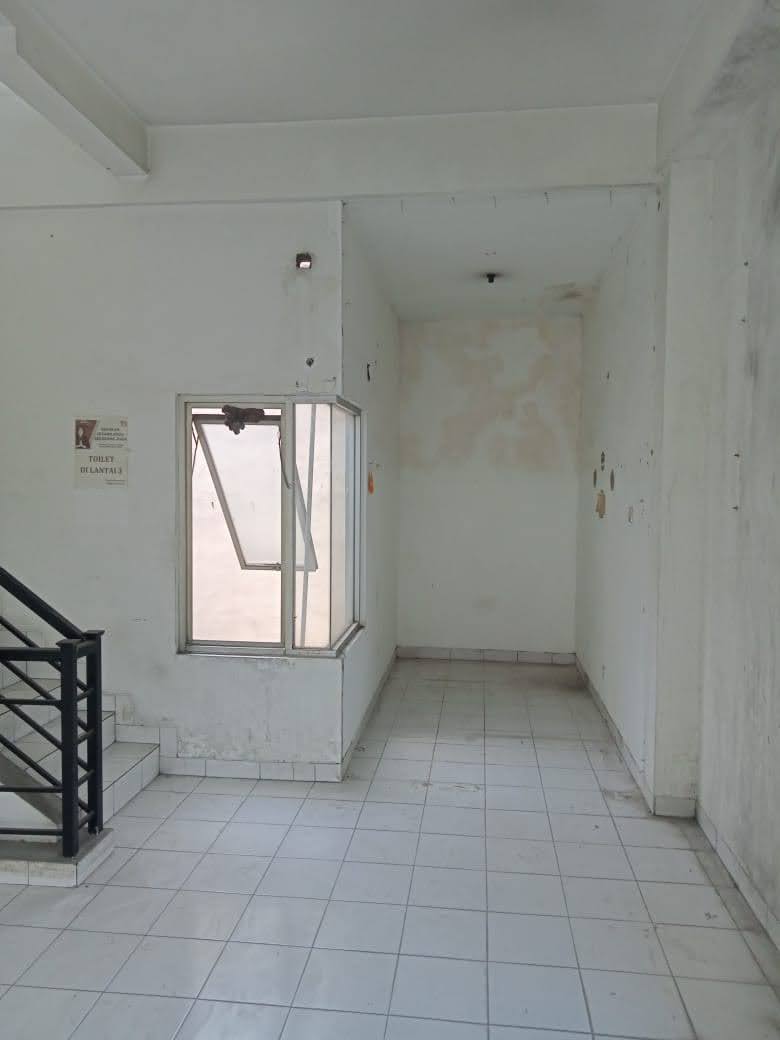 JUAL RUKO RAYA WIYUNG MENGANTI KEDURUS nol jalan menganti