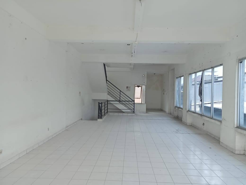 JUAL RUKO RAYA WIYUNG MENGANTI KEDURUS nol jalan menganti